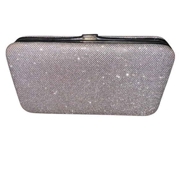 Elegant Silver Clutch Bag 5.5” X 3” With Clasp and Credit Card Holder EUC - Picture 2 of 7